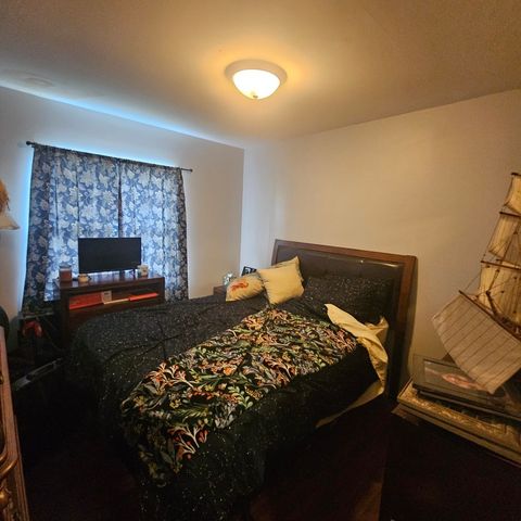 Tiny photo for 128 Essex Road, Elk Grove Village, IL 60007 (MLS # 12611071)