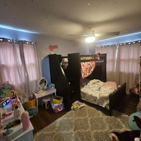 Tiny photo for 128 Essex Road, Elk Grove Village, IL 60007 (MLS # 12611071)