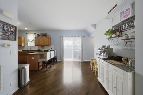 Tiny photo for 5244 W Hanson Avenue, Chicago, IL 60639 (MLS # 12594113)