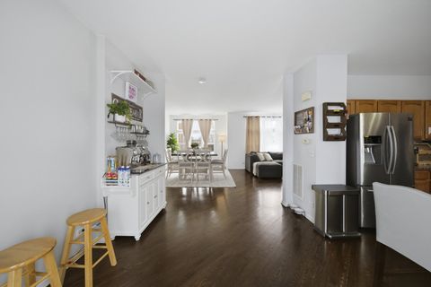 Tiny photo for 5244 W Hanson Avenue, Chicago, IL 60639 (MLS # 12594113)