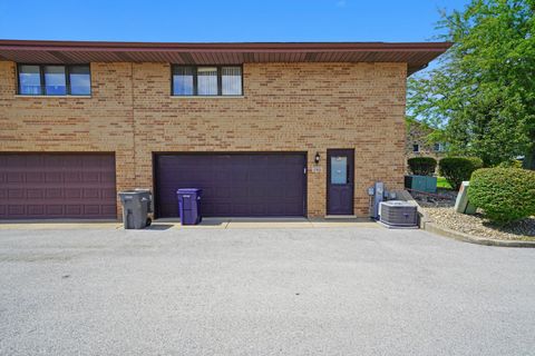 Tiny photo for Orland Park, IL 60467 (MLS # 12536640)