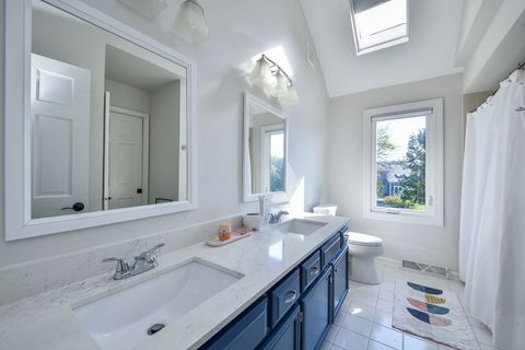 Tiny photo for 24 Winners Cup Circle, Wheaton, IL 60189 (MLS # 12530608)