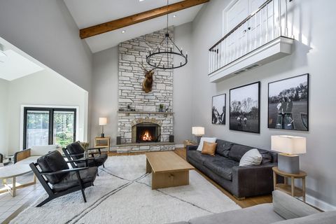 Tiny photo for 24 Winners Cup Circle, Wheaton, IL 60189 (MLS # 12530608)