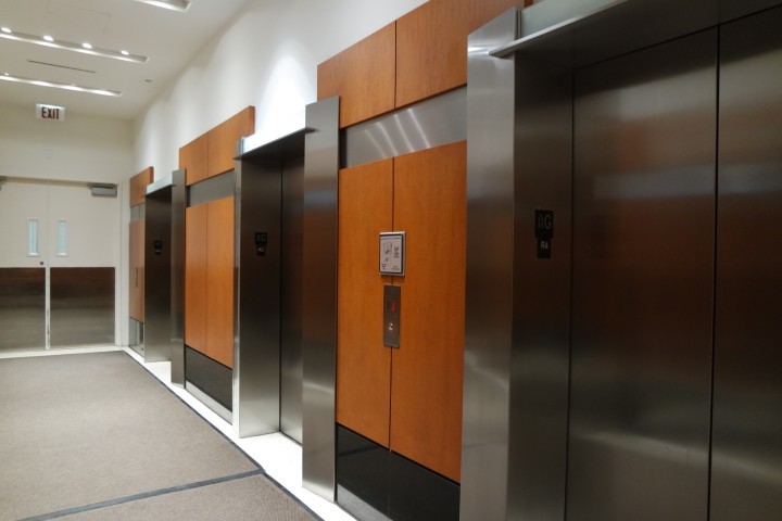 512 N McClurg Court 4903