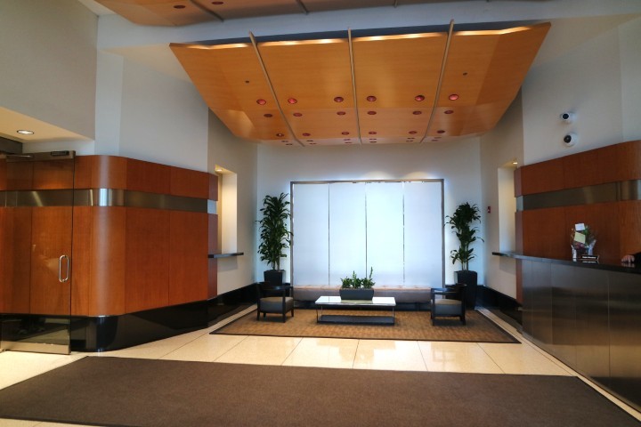 512 N McClurg Court 4903