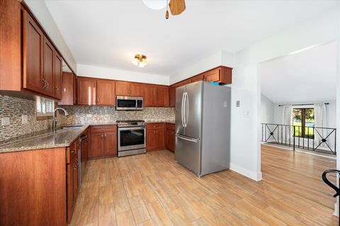 Tiny photo for 1228 N Honey Hill Road, Addison, IL 60101 (MLS # 12504709)