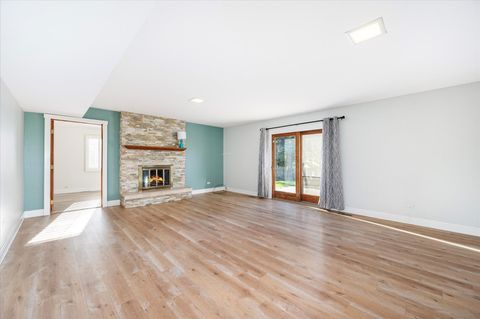 Tiny photo for 1228 N Honey Hill Road, Addison, IL 60101 (MLS # 12504709)