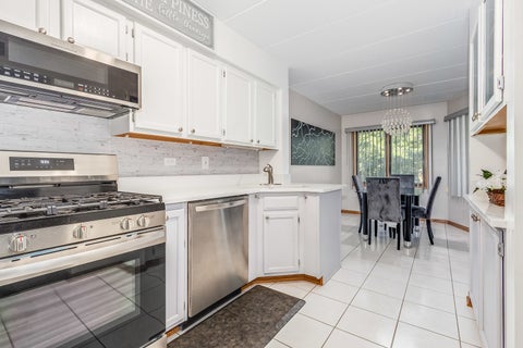 Tiny photo for 8805 S 79th Avenue #11, Hickory Hills, IL 60457 (MLS # 12744120)