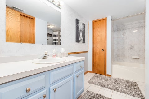 Tiny photo for 8805 S 79th Avenue #11, Hickory Hills, IL 60457 (MLS # 12744120)