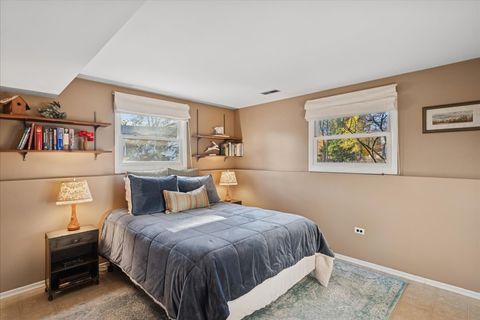 Tiny photo for 15342 W Clover Lane, Libertyville, IL 60048 (MLS # 12515942)