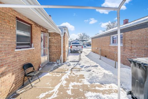 Tiny photo for 4536 W 79th Place, Chicago, IL 60652 (MLS # 12555216)