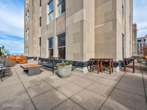 Tiny photo for 159 E WALTON Place #18A, Chicago, IL 60611 (MLS # 12438068)