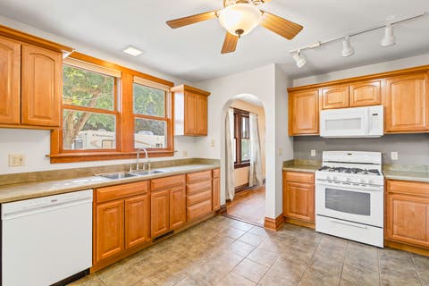 Tiny photo for 130 W Garfield Street, Waterman, IL 60556 (MLS # 12739489)