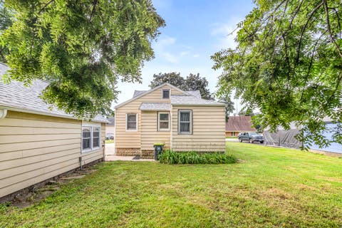 Tiny photo for 130 W Garfield Street, Waterman, IL 60556 (MLS # 12739489)