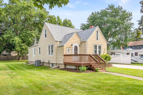 Tiny photo for 130 W Garfield Street, Waterman, IL 60556 (MLS # 12739489)