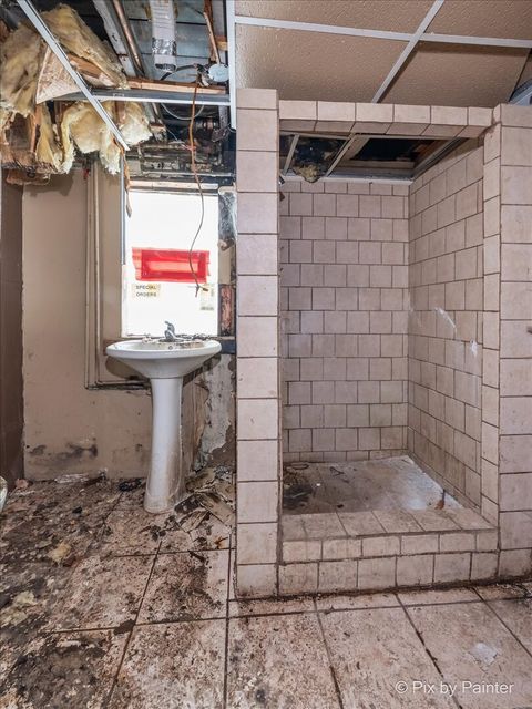 Tiny photo for 5017 W OGDEN Avenue, Cicero, IL 60804 (MLS # 12588576)