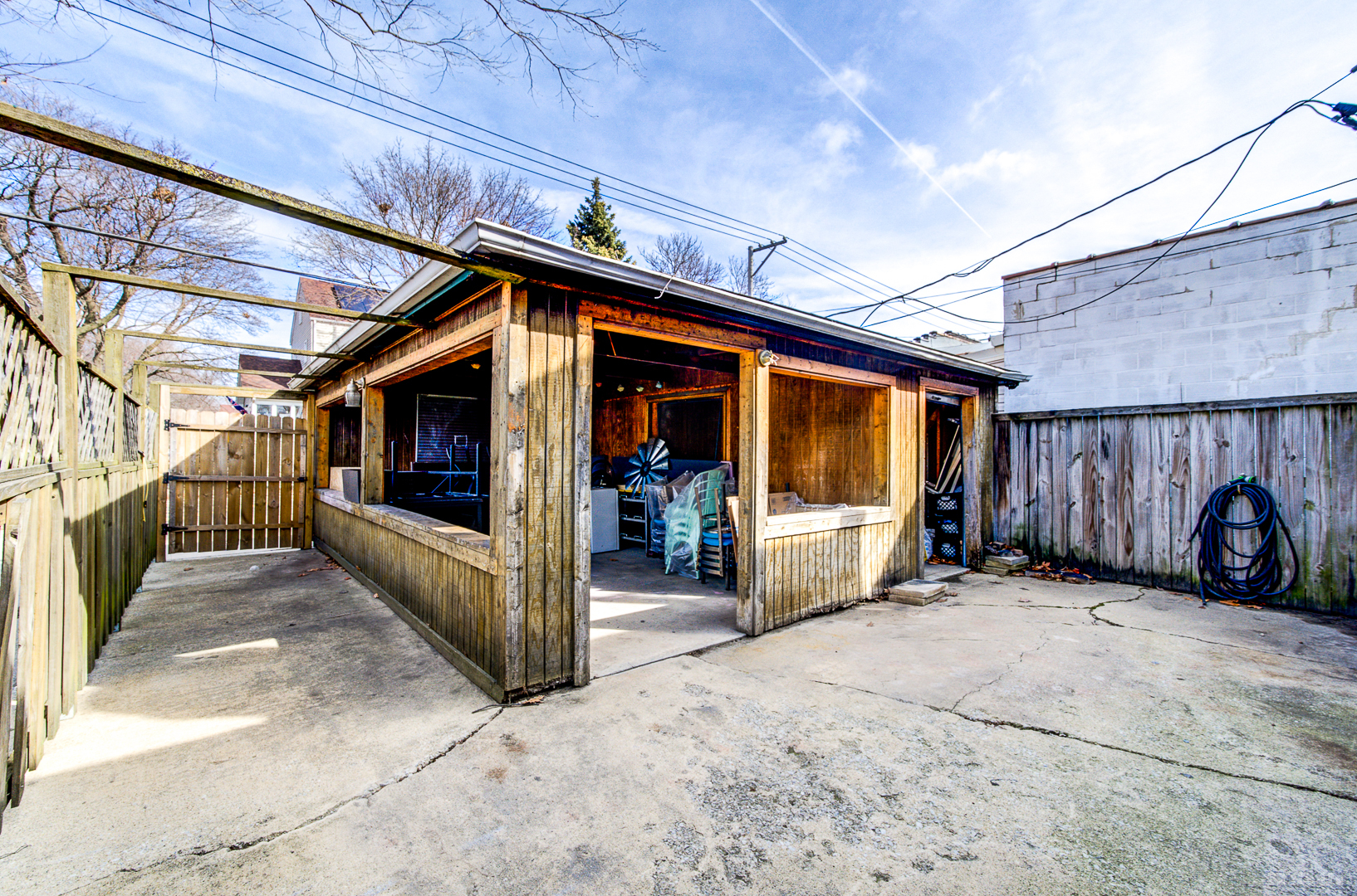 7247 Roosevelt Road