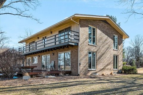 Tiny photo for 19066 Woodland Trail, Bloomington, IL 61705 (MLS # 12564519)