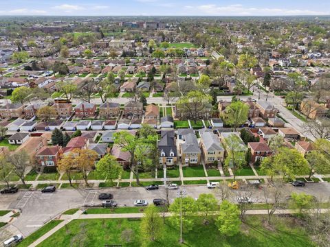 Tiny photo for 7555 W Isham Avenue, Chicago, IL 60631 (MLS # 12601674)