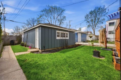 Tiny photo for 7555 W Isham Avenue, Chicago, IL 60631 (MLS # 12601674)