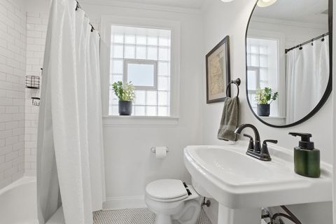 Tiny photo for 7555 W Isham Avenue, Chicago, IL 60631 (MLS # 12601674)