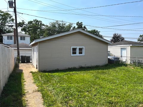 Tiny photo for 524 Eastern Avenue, Bellwood, IL 60104 (MLS # 12439794)