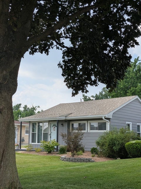Photo of 5328 9th Avenue, Countryside, IL 60525 (MLS # 12709095)