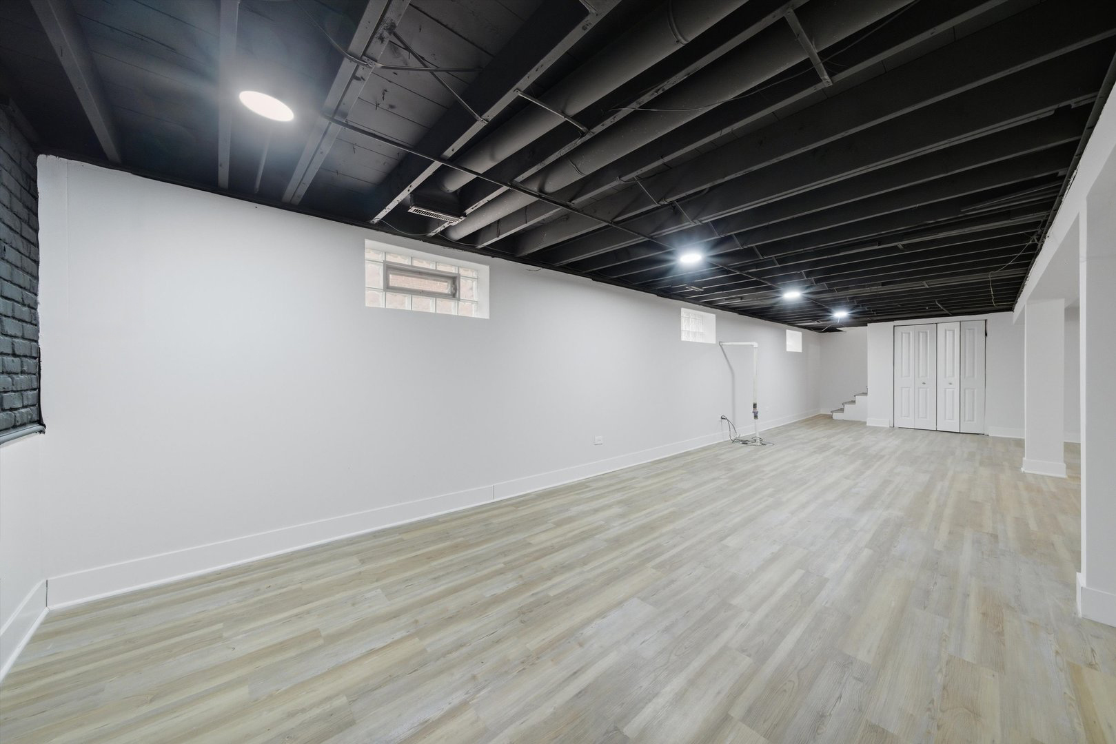 114 W 126th Place