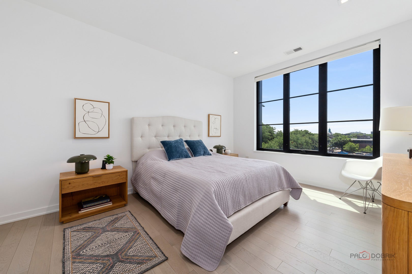 1400 W Monroe St Unit 5b, Chicago, IL, 60607, USA, 3 Bedrooms Bedrooms, ,3 BathroomsBathrooms,Condo,Active,1400 W Monroe St Unit 5b,12717934