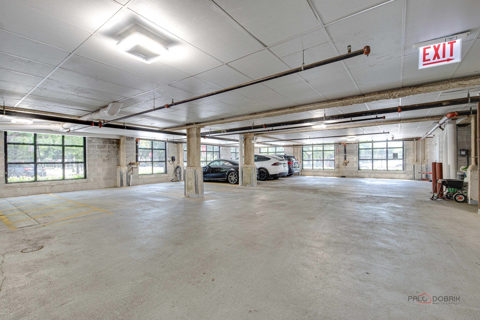 1400 W Monroe St Unit 5b, Chicago, IL, 60607, USA, 3 Bedrooms Bedrooms, ,3 BathroomsBathrooms,Condo,Active,1400 W Monroe St Unit 5b,12717934