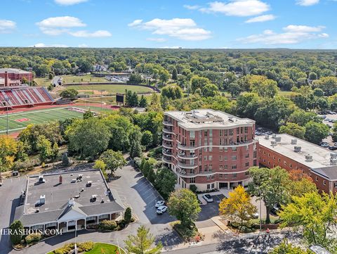 Tiny photo for 520 S Washington Street #201, Naperville, IL 60540 (MLS # 12504609)