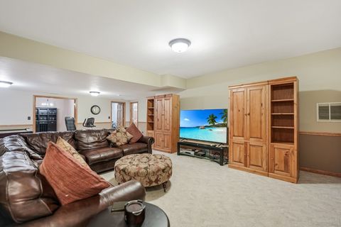 Tiny photo for 24642 Lincolnway Street, Plainfield, IL 60544 (MLS # 12569586)