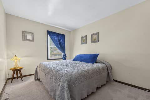 Tiny photo for 1100 Cochran Street, Aurora, IL 60506 (MLS # 12704382)
