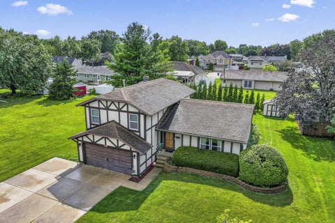 Tiny photo for 1100 Cochran Street, Aurora, IL 60506 (MLS # 12704382)