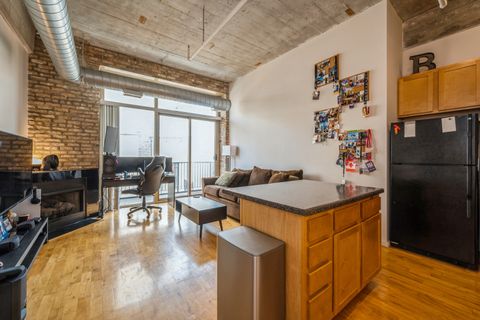 Tiny photo for 1528 S Wabash Avenue #405, Chicago, IL 60605 (MLS # 12438411)
