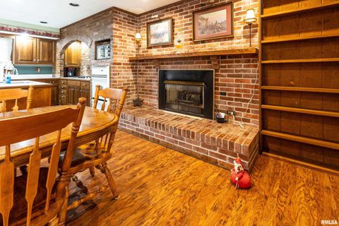 Tiny photo for 402 MAIN Street, Broughton, IL 62817 (MLS # EB460471)