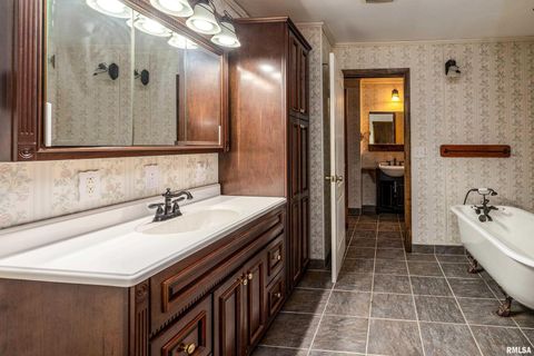 Tiny photo for 402 MAIN Street, Broughton, IL 62817 (MLS # EB460471)