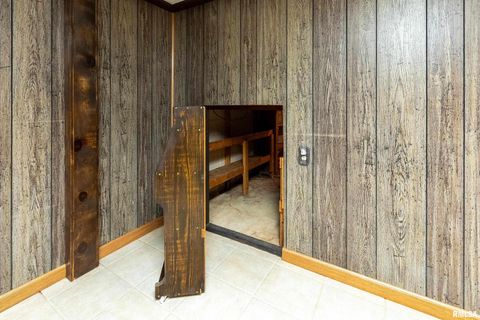 Tiny photo for 402 MAIN Street, Broughton, IL 62817 (MLS # EB460471)