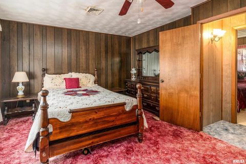 Tiny photo for 402 MAIN Street, Broughton, IL 62817 (MLS # EB460471)