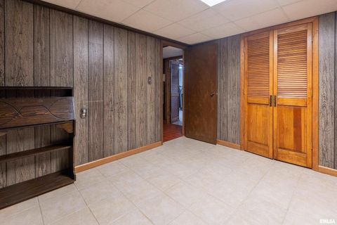 Tiny photo for 402 MAIN Street, Broughton, IL 62817 (MLS # EB460471)