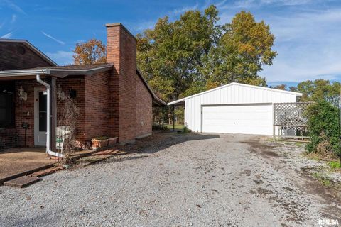 Tiny photo for 402 MAIN Street, Broughton, IL 62817 (MLS # EB460471)