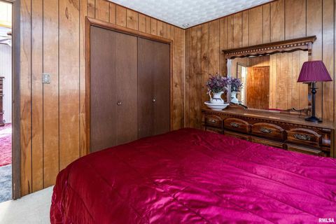 Tiny photo for 402 MAIN Street, Broughton, IL 62817 (MLS # EB460471)