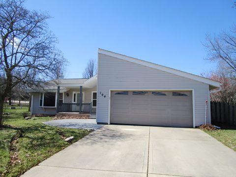 Photo of 104 Oxford Place, Bloomingdale, IL 60108 (MLS # 12608276)