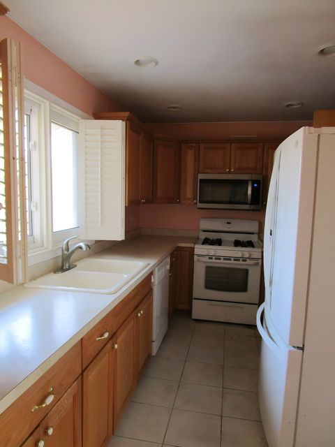 Tiny photo for 104 Oxford Place, Bloomingdale, IL 60108 (MLS # 12608276)