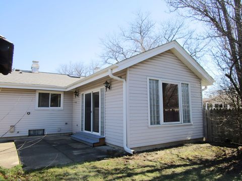 Tiny photo for 104 Oxford Place, Bloomingdale, IL 60108 (MLS # 12608276)