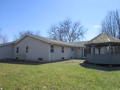 Tiny photo for 104 Oxford Place, Bloomingdale, IL 60108 (MLS # 12608276)