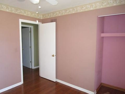 Tiny photo for 104 Oxford Place, Bloomingdale, IL 60108 (MLS # 12608276)