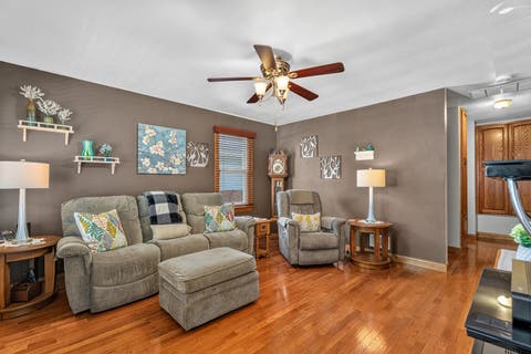 Tiny photo for 611 Table Street, Lockport, IL 60441 (MLS # 12722989)