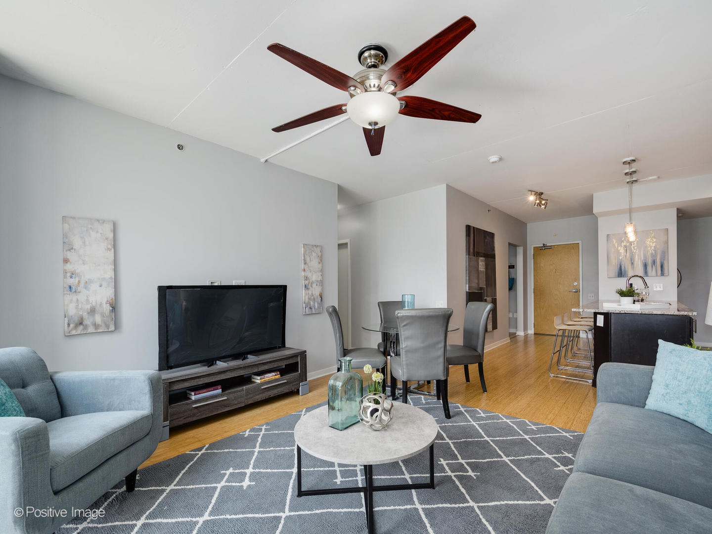 659 W Randolph Street 421