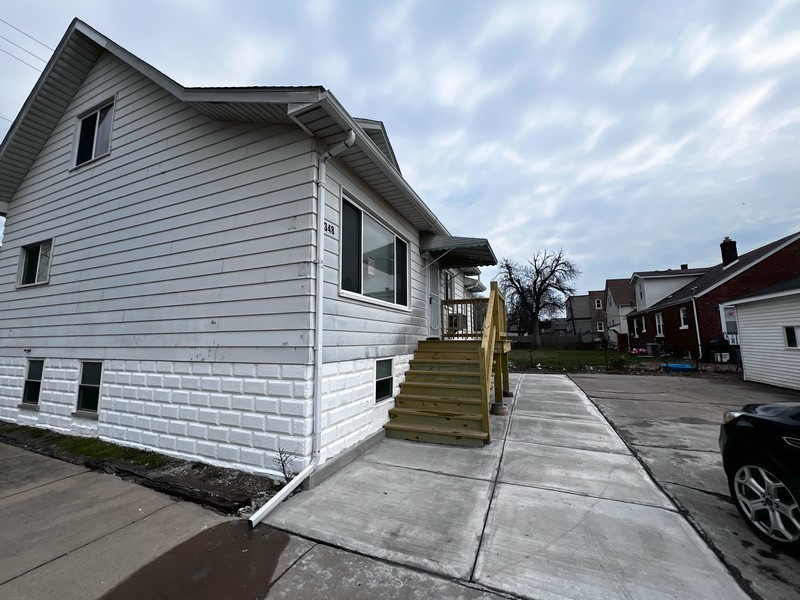 348 Pulaski Road